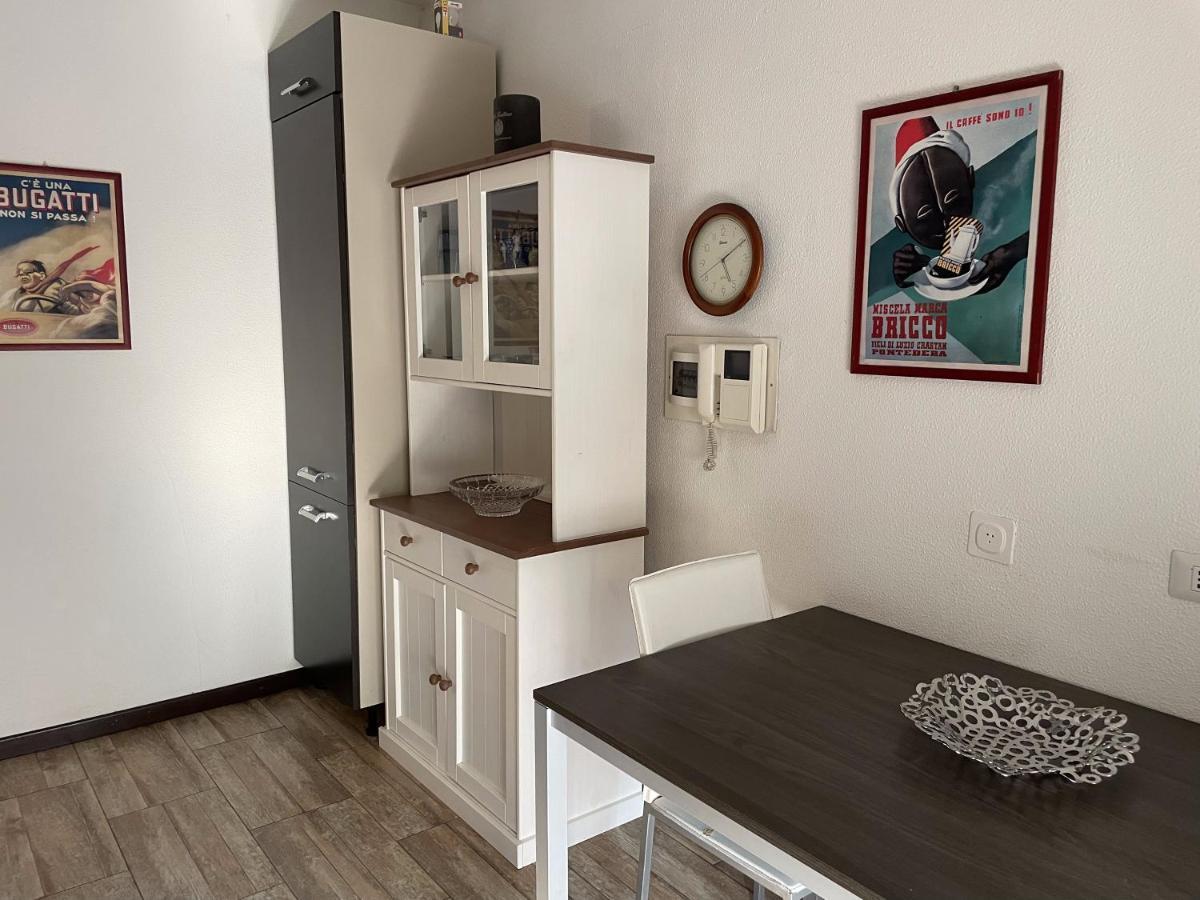 120 Mq Vicino A Banca Mediolanum E Ospedale Humanitas Apartman Basiglio Kültér fotó